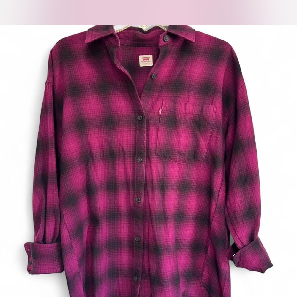 Levi's Vibrant Pink and Black flannel